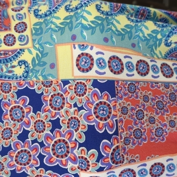 Soft And Cute Multicolor Floral & Paisley Short Sleeve,Long Tunic Sz XL - Picture 5 of 9